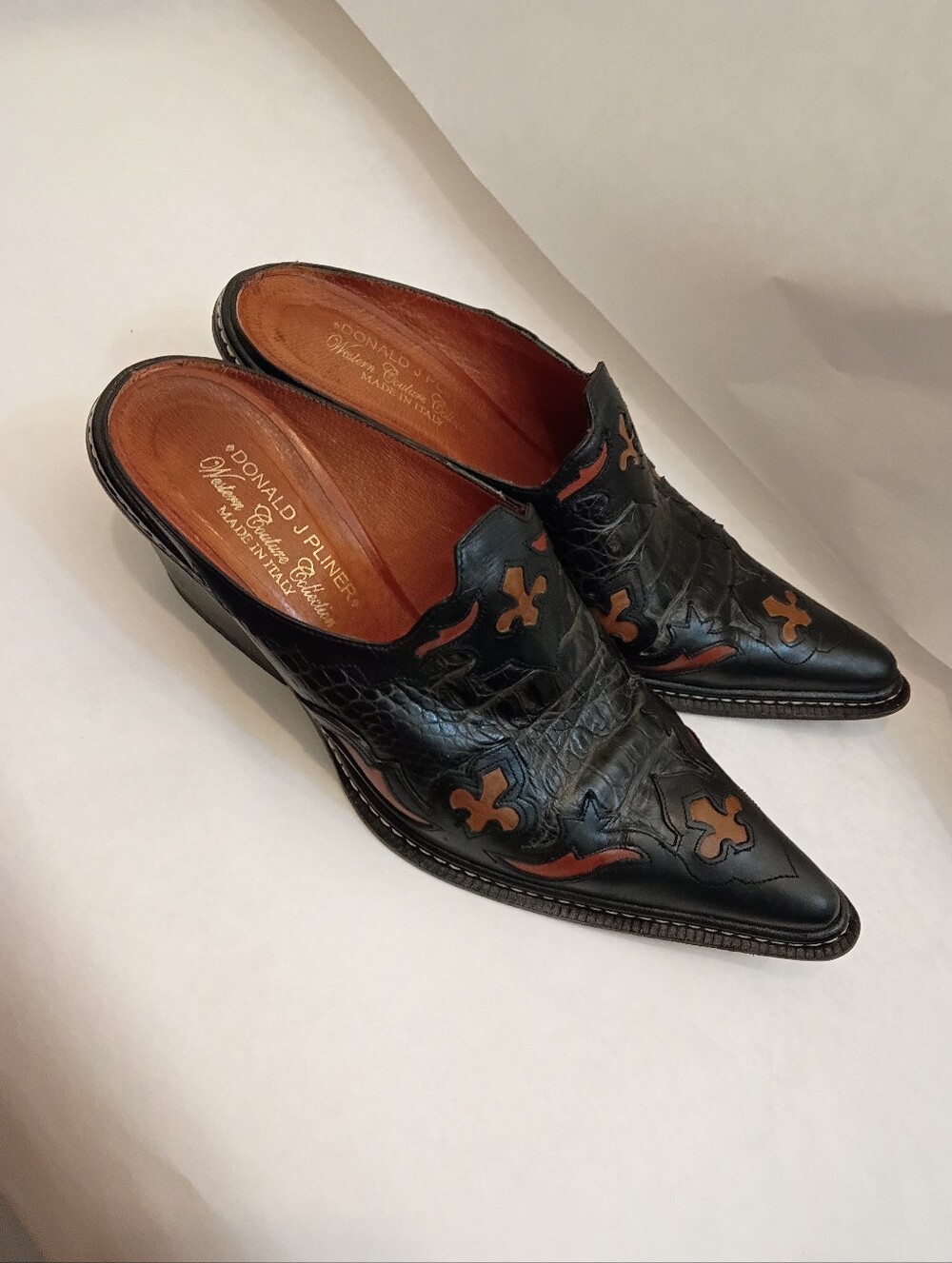 Donald Pliner Croc Effect Made In Italy Mule Women's Size 7.5 - Picture 3 of 15